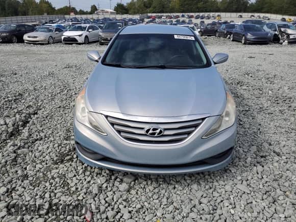 2014 Hyundai Sonata GLS с VIN 5NPEB4AC8EH886918, выставлен на аукционе Copart как лот 84795015 с пробегом 133 886 миль миль и Списание • Salvage title. История ставок и продаж доступна на DreamBid. Изображение 5.