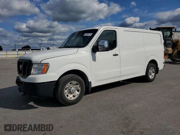 ✅ 2015 Nissan NV Cargo SL • VIN: 1N6AF0KY4FN803974 • Lot: 69755115. Wystawiony na Copart z przebiegiem 217 629 mil. Bezpłatny archiwum sprzedaży aukcyjnych z USA i szczegółowy raport historii pojazdu na DreamBid. Zdjęcie 1.