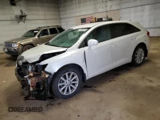 ✅ 2011 Toyota Venza • VIN: 4T3BA3BBXBU028005 • Lot: 69960555. Listed on Copart with 110,717 mi. Free auction sales archive from the USA and detailed vehicle history report at DreamBid. Image 1.
