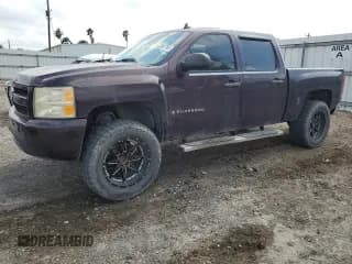 ✅ 2008 Chevrolet Silverado 1500 2LT • VIN: 2GCEC13JX81100274 • Lot: 43967765. Listed on Copart with 277,490 mi. Free auction sales archive from the USA and detailed vehicle history report at DreamBid. Image 1.