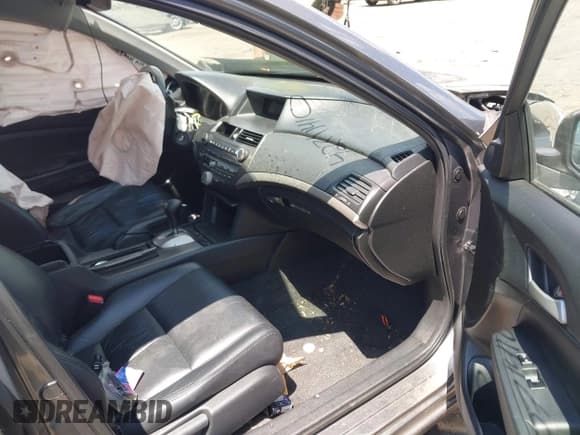 ✅ 2012 Honda Accord SE • VIN: 1HGCP2F60CA220013 • Lot: 42711410. Listed on IAAI with 142,378 mi. Free auction sales archive from the USA and detailed vehicle history report at DreamBid. Image 5.