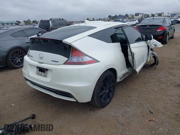 ✅ 2015 Honda CR-Z EX • VIN: JHMZF1D6XFS002991 • Лот: 42386621. Опубликован ранее на IAAI с пробегом 197 199 миль. Бесплатный доступ к архиву аукционных продаж из США и подробный отчёт об истории автомобиля на DreamBid. Изображение 4.