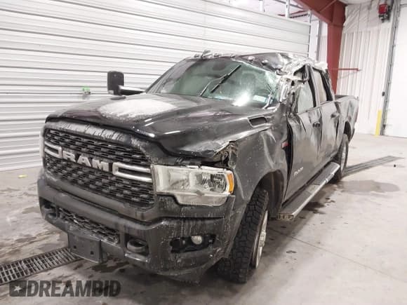 ✅ 2022 Ram 2500 Big Horn • VIN: 3C6UR5DJ8NG145207 • Lot: 41512026. Listed on IAAI with 73,951 mi. Free auction sales archive from the USA and detailed vehicle history report at DreamBid. Image 2.