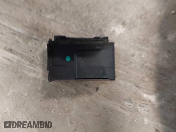 ✅ 2010 Buick LaCrosse CXL • VIN: 1G4GD5GG1AF150969 • Lot: 43737321. Listed on IAAI with 105,334 mi. Free auction sales archive from the USA and detailed vehicle history report at DreamBid. Image 12.