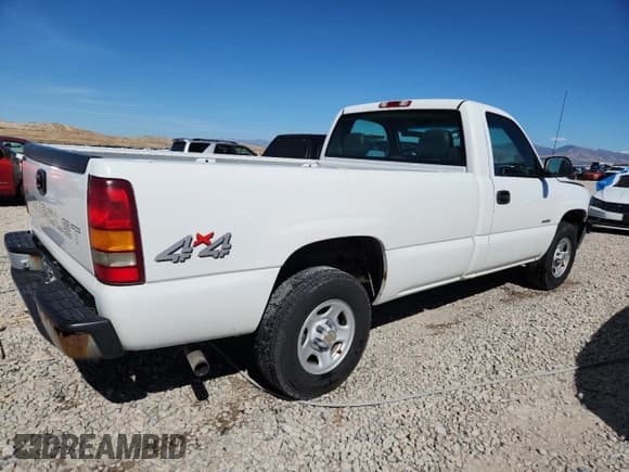 ✅ 2001 Chevrolet Silverado 1500 • VIN: 1GCEK14V51Z287294 • Лот: 84891025. Опубликован ранее на Copart с пробегом 233 472 миль. Бесплатный доступ к архиву аукционных продаж из США и подробный отчёт об истории автомобиля на DreamBid. Изображение 3.