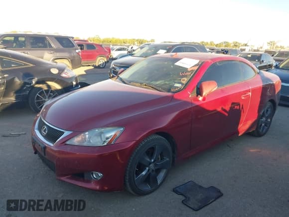 ✅ 2010 Lexus IS 250 C • VIN: JTHFF2C26A2513632 • Lot: 43550844. Listed on IAAI with 164,988 mi. Free auction sales archive from the USA and detailed vehicle history report at DreamBid. Image 17.