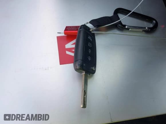 ✅ 2021 Hyundai Accent SE • VIN: 3KPC24A6XME128714 • Лот: 41223044. Опубликован ранее на IAAI с пробегом 100 158 миль. Бесплатный доступ к архиву аукционных продаж из США и подробный отчёт об истории автомобиля на DreamBid. Изображение 11.