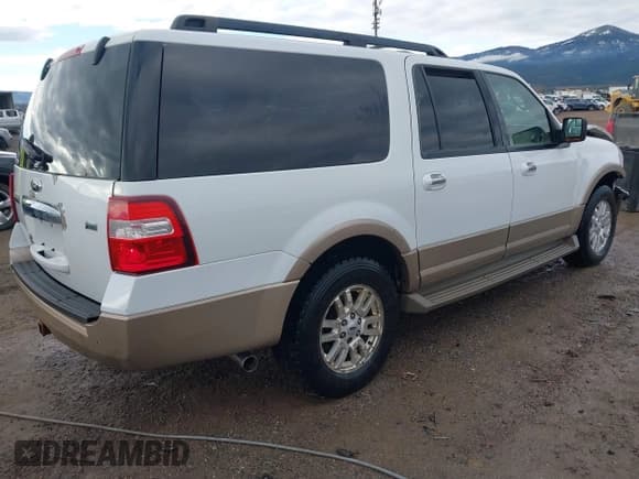 ✅ 2013 Ford Expedition Max XLT • VIN: 1FMJK1J5XDEF01660 • Лот: 41895347. Опубликован ранее на IAAI с пробегом 145 632 миль. Бесплатный доступ к архиву аукционных продаж из США и подробный отчёт об истории автомобиля на DreamBid. Изображение 4.