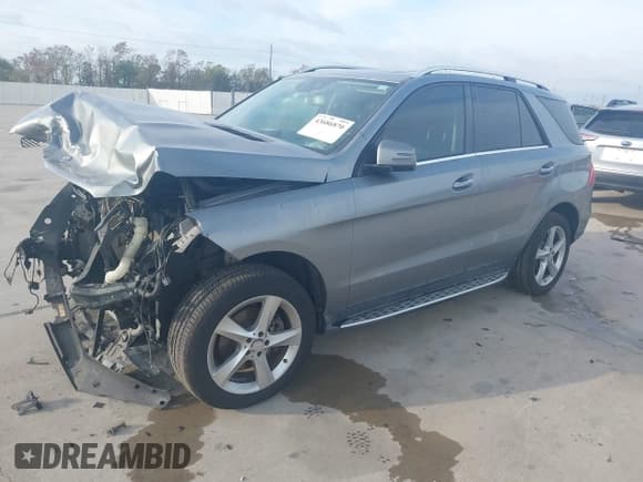 ✅ 2016 Mercedes-Benz GLE 350 • VIN: 4JGDA5JB3GA656771 • Лот: 43686870. Опубликован ранее на IAAI с пробегом 184 858 миль. Бесплатный доступ к архиву аукционных продаж из США и подробный отчёт об истории автомобиля на DreamBid. Изображение 2.