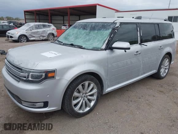 ✅ 2018 Ford Flex Limited • VIN: 2FMHK6D85JBA04119 • Лот: 42142904. Опубликован ранее на IAAI с пробегом 140 063 миль. Бесплатный доступ к архиву аукционных продаж из США и подробный отчёт об истории автомобиля на DreamBid. Изображение 17.