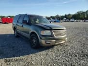 ✅ 2003 Ford Expedition Eddie Bauer • VIN: 1FMEU17L43LA23733 • Lot: 82685995. Wystawiony na Copart z przebiegiem 239 002 mil. Bezpłatny archiwum sprzedaży aukcyjnych z USA i szczegółowy raport historii pojazdu na DreamBid. Zdjęcie 15.