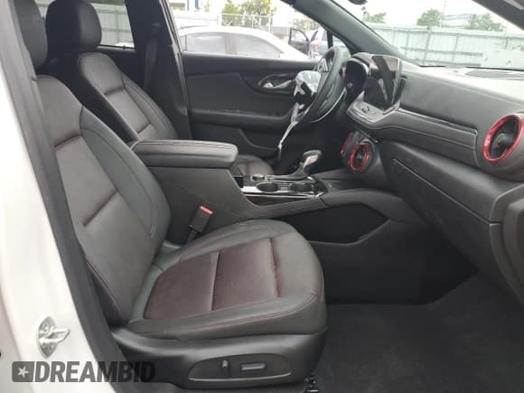 ✅ 2024 Chevrolet Blazer RS • VIN: 3GNKBKRS9RS147787 • Lot: 69603365. Listed on Copart with 10,298 mi. Free auction sales archive from the USA and detailed vehicle history report at DreamBid. Image 7.