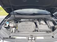 ✅ 2021 Volkswagen Tiguan SE • VIN: 3VV2B7AX9MM065229 • Lot: 42887747. Wystawiony na IAAI z przebiegiem 70 393 mil. Bezpłatny archiwum sprzedaży aukcyjnych z USA i szczegółowy raport historii pojazdu na DreamBid. Zdjęcie 10.