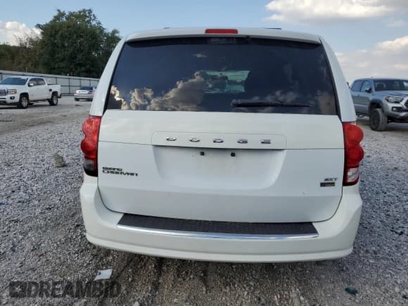 ✅ 2014 Dodge Grand Caravan SXT • VIN: 2C4RDGCG1ER210214 • Lot: 84459455. Wystawiony na Copart z przebiegiem 89 325 mil. Bezpłatny archiwum sprzedaży aukcyjnych z USA i szczegółowy raport historii pojazdu na DreamBid. Zdjęcie 6.