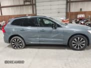 ✅ 2023 Volvo XC60 Plus Dark Theme • VIN: YV4L12RW7P1253928 • Lot: 41995098. Listed on IAAI with 36,211 mi. Free auction sales archive from the USA and detailed vehicle history report at DreamBid. Image 6.