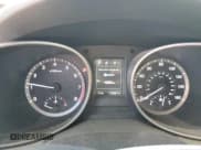 ✅ 2018 Hyundai Santa Fe 2.4L • VIN: 5XYZTDLB0JG522853 • Lot: 81251155. Listed on Copart with 116,957 mi. Free auction sales archive from the USA and detailed vehicle history report at DreamBid. Image 9.