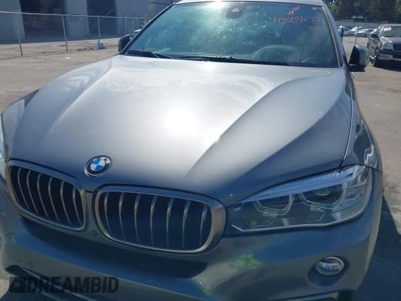 ✅ 2019 BMW X6 xDrive35i • VIN: 5UXKU2C58K0Z65397 • Lot: 43503050. Wystawiony na IAAI z przebiegiem 41 282 mil. Bezpłatny archiwum sprzedaży aukcyjnych z USA i szczegółowy raport historii pojazdu na DreamBid. Zdjęcie 6.