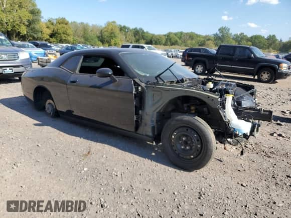 2017 Dodge Challenger 392 Hemi Scat Pack Shaker с VIN 2C3CDZFJ2HH584631, выставлен на аукционе Copart как лот 71422015 с пробегом Не указан миль и Списание • Salvage title. История ставок и продаж доступна на DreamBid. Изображение 4.