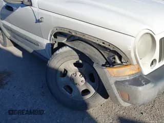 ✅ 2006 Jeep Liberty Sport • VIN: 1J4GL48K16W231296 • Лот: 43768427. Опубликован ранее на IAAI с пробегом 121 675 миль. Бесплатный доступ к архиву аукционных продаж из США и подробный отчёт об истории автомобиля на DreamBid. Изображение 6.