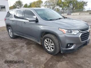 ✅ 2019 Chevrolet Traverse LT Cloth • VIN: 1GNEVGKW1KJ267587 • Lot: 43586839. Wystawiony na IAAI z przebiegiem 63 779 mil. Bezpłatny archiwum sprzedaży aukcyjnych z USA i szczegółowy raport historii pojazdu na DreamBid. Zdjęcie 1.