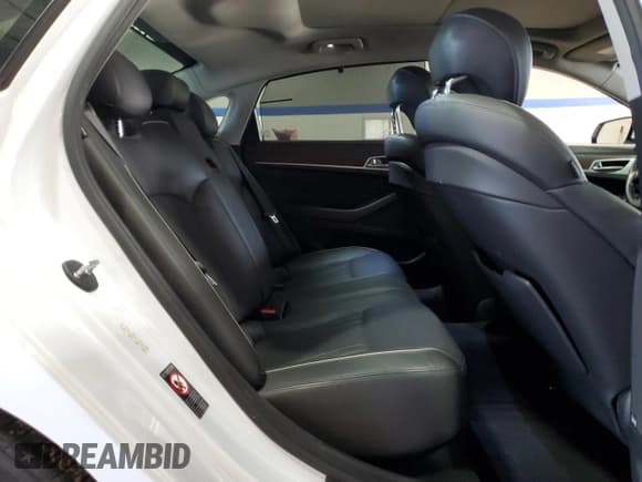 ✅ 2015 Hyundai Genesis 3.8L • VIN: KMHGN4JE5FU030643 • Lot: 82330354. Wystawiony na Copart z przebiegiem 182 140 mil. Bezpłatny archiwum sprzedaży aukcyjnych z USA i szczegółowy raport historii pojazdu na DreamBid. Zdjęcie 10.