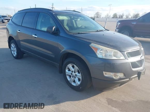 ✅ 2011 Chevrolet Traverse LS • VIN: 1GNKRFED7BJ375059 • Lot: 43849578. Wystawiony na IAAI z przebiegiem Nie podano. Bezpłatny archiwum sprzedaży aukcyjnych z USA i szczegółowy raport historii pojazdu na DreamBid. Zdjęcie 1.