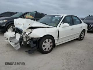 ✅ 2005 Hyundai Sonata GL • VIN: KMHWF25H05A181942 • Лот: 76684594. Опубликован ранее на Copart с пробегом 184 156 миль. Бесплатный доступ к архиву аукционных продаж из США и подробный отчёт об истории автомобиля на DreamBid. Изображение 1.