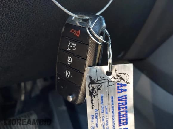 ✅ 2020 Kia Sorento LX • VIN: 5XYPG4A31LG679978 • Лот: 43287481. Опубликован ранее на IAAI с пробегом 88 756 миль. Бесплатный доступ к архиву аукционных продаж из США и подробный отчёт об истории автомобиля на DreamBid. Изображение 11.