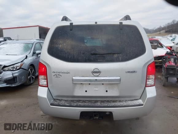 ✅ 2012 Nissan Pathfinder S • VIN: 5N1AR1NB9CC612836 • Lot: 38444555. Listed on IAAI with 119,675 mi. Free auction sales archive from the USA and detailed vehicle history report at DreamBid. Image 16.