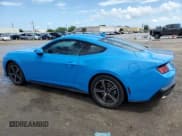 ✅ 2024 Ford Mustang EcoBoost • VIN: 1FA6P8TH3R5109337 • Лот: 61258334. Опубликован ранее на Copart с пробегом 1 103 миль. Бесплатный доступ к архиву аукционных продаж из США и подробный отчёт об истории автомобиля на DreamBid. Изображение 2.