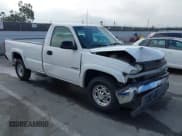✅ 1999 Chevrolet Silverado 2500 LS • VIN: 1GCGC24U0XE191334 • Lot: 42861492. Wystawiony na IAAI z przebiegiem 214 132 mil. Bezpłatny archiwum sprzedaży aukcyjnych z USA i szczegółowy raport historii pojazdu na DreamBid. Zdjęcie 1.