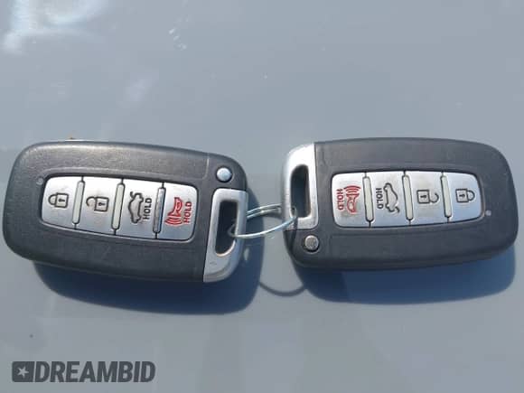 2013 Hyundai Genesis Coupe Track с VIN KMHHU6KJ0DU080216, выставлен на аукционе IAAI как лот 43224548 с пробегом 135 630 миль миль и . История ставок и продаж доступна на DreamBid. Изображение 11.