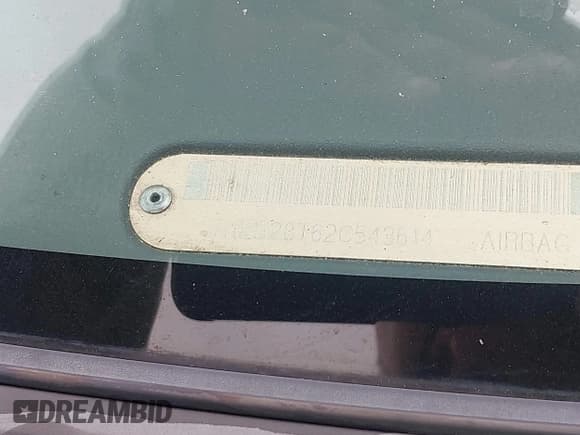 ✅ 2002 Nissan Xterra XE • VIN: 5N1ED28T62C543614 • Lot: 42939698. Wystawiony na IAAI z przebiegiem 205 161 mil. Bezpłatny archiwum sprzedaży aukcyjnych z USA i szczegółowy raport historii pojazdu na DreamBid. Zdjęcie 9.