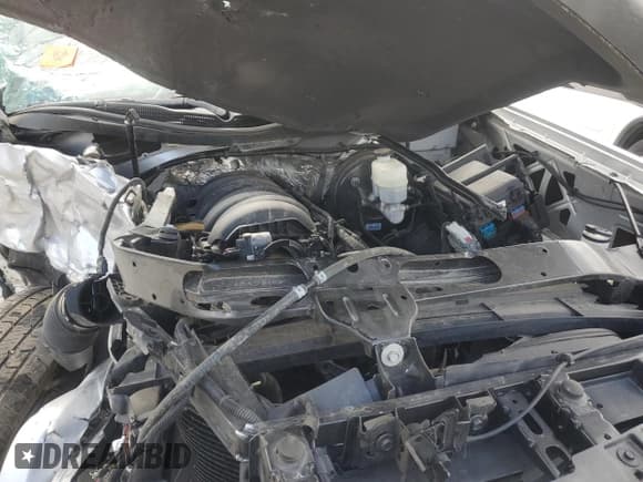 ✅ 2015 Chevrolet Silverado 1500 LT • VIN: 1GCRCREC9FZ305099 • Lot: 85392345. Wystawiony na Copart z przebiegiem Nie podano. Bezpłatny archiwum sprzedaży aukcyjnych z USA i szczegółowy raport historii pojazdu na DreamBid. Zdjęcie 11.