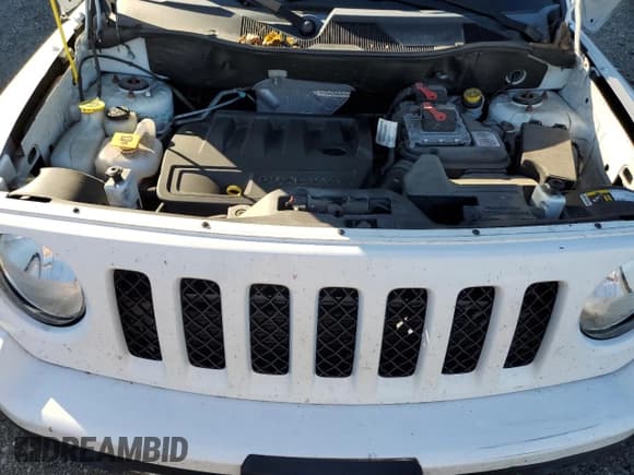 ✅ 2016 Jeep Patriot High Altitude • VIN: 1C4NJRFB0GD707070 • Lot: 82214085. Listed on Copart with 77,617 mi. Free auction sales archive from the USA and detailed vehicle history report at DreamBid. Image 12.