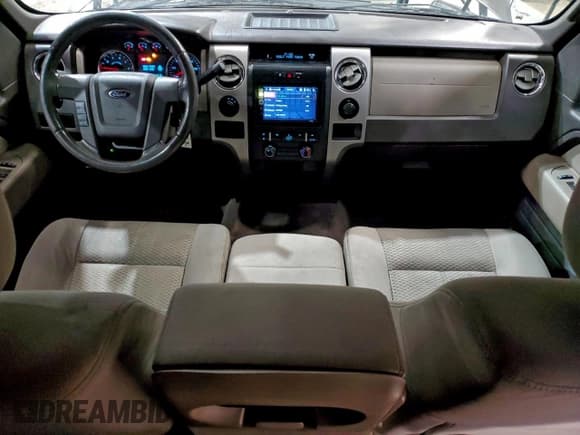 ✅ 2010 Ford F-150 XL • VIN: 1FTFW1E85AFD13606 • Lot: 96745715. Listed on Copart with 168,537 mi. Free auction sales archive from the USA and detailed vehicle history report at DreamBid. Image 8.