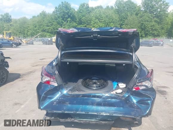 2021 Toyota Camry LE z VIN 4T1C11BK7MU020531, wystawiony jako IAAI lot #42761835 z przebiegiem 56 145 mil mil oraz . Historia ofert i sprzedaży dostępna na DreamBid. Obrazek 17.