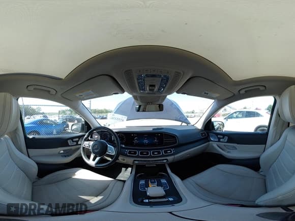 ✅ 2020 Mercedes-Benz GLS 450 • VIN: 4JGFF5KE6LA220445 • Lot: 43353567. Wystawiony na IAAI z przebiegiem 55 758 mil. Bezpłatny archiwum sprzedaży aukcyjnych z USA i szczegółowy raport historii pojazdu na DreamBid. Zdjęcie 18.