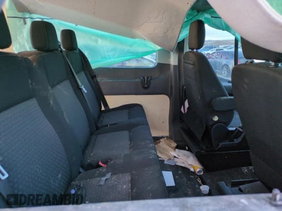 ✅ 2023 Ford Transit • VIN: 1FTBR2DG3PKA80135 • Lot: 46504465. Wystawiony na Copart z przebiegiem 21 334 mil. Bezpłatny archiwum sprzedaży aukcyjnych z USA i szczegółowy raport historii pojazdu na DreamBid. Zdjęcie 10.