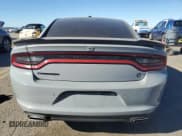 ✅ 2020 Dodge Charger SXT • VIN: 2C3CDXBG3LH249353 • Lot: 86998595. Wystawiony na Copart z przebiegiem 53 908 mil. Bezpłatny archiwum sprzedaży aukcyjnych z USA i szczegółowy raport historii pojazdu na DreamBid. Zdjęcie 6.