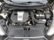 ✅ 2016 Hyundai Veloster Turbo • VIN: KMHTC6AE0GU258826 • Lot: 85518624. Wystawiony na Copart z przebiegiem 94 119 mil. Bezpłatny archiwum sprzedaży aukcyjnych z USA i szczegółowy raport historii pojazdu na DreamBid. Zdjęcie 13.