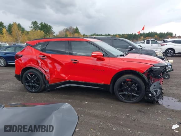 ✅ 2020 Chevrolet Blazer RS • VIN: 3GNKBKRS1LS605572 • Lot: 43484552. Listed on IAAI with 30,653 mi. Free auction sales archive from the USA and detailed vehicle history report at DreamBid. Image 13.