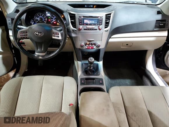 ✅ 2012 Subaru Legacy Premium • VIN: 4S3BMAC62C1042946 • Lot: 41381245. Wystawiony na Copart z przebiegiem 143 098 mil. Bezpłatny archiwum sprzedaży aukcyjnych z USA i szczegółowy raport historii pojazdu na DreamBid. Zdjęcie 8.