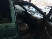 ✅ 2000 Oldsmobile Silhouette GL • VIN: 1GHDX03E8YD259922 • Лот: 41620462. Опубликован ранее на IAAI с пробегом 232 387 миль. Бесплатный доступ к архиву аукционных продаж из США и подробный отчёт об истории автомобиля на DreamBid. Изображение 5.