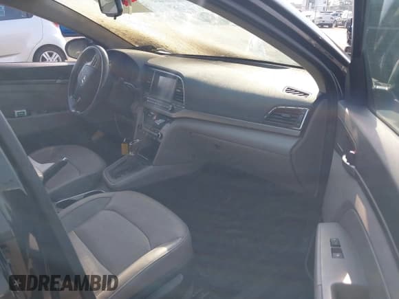 ✅ 2017 Hyundai Elantra SE • VIN: 5NPD84LF3HH056983 • Lot: 42485590. Listed on IAAI with Not provided. Free auction sales archive from the USA and detailed vehicle history report at DreamBid. Image 5.