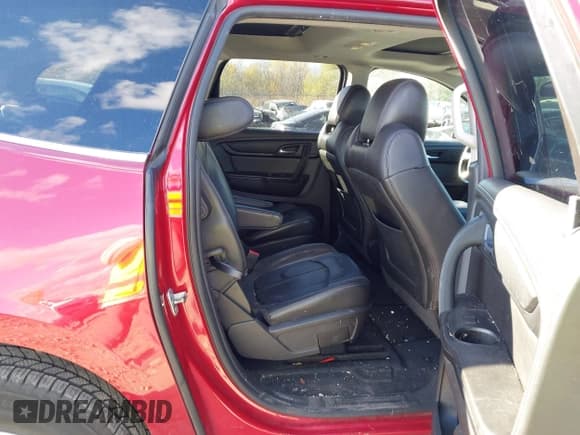 ✅ 2014 Chevrolet Traverse LT • VIN: 1GNKRHKD9EJ303493 • Lot: 43581958. Listed on IAAI with 182,128 mi. Free auction sales archive from the USA and detailed vehicle history report at DreamBid. Image 8.