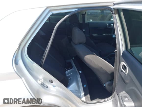 ✅ 2020 Hyundai Venue SE • VIN: KMHRB8A38LU046774 • Lot: 42114517. Listed on IAAI with 50,971 mi. Free auction sales archive from the USA and detailed vehicle history report at DreamBid. Image 8.