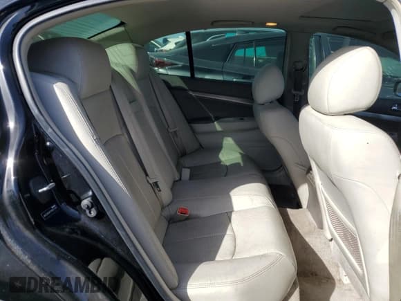 ✅ 2015 Infiniti Q40 • VIN: JN1CV6AP3FM501952 • Lot: 46221694. Wystawiony na Copart z przebiegiem 82 247 mil. Bezpłatny archiwum sprzedaży aukcyjnych z USA i szczegółowy raport historii pojazdu na DreamBid. Zdjęcie 10.