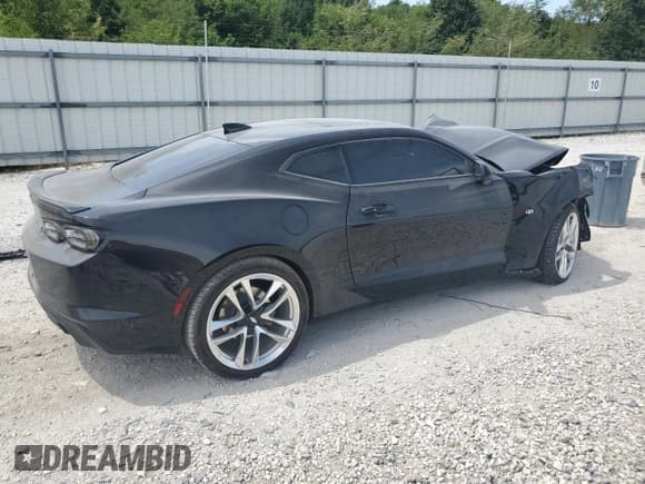 ✅ 2020 Chevrolet Camaro 1LT • VIN: 1G1FB1RS0L0111336 • Lot: 69446415. Wystawiony na Copart z przebiegiem Nie podano. Bezpłatny archiwum sprzedaży aukcyjnych z USA i szczegółowy raport historii pojazdu na DreamBid. Zdjęcie 3.
