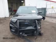 ✅ 2022 Ford Police Interceptor Utility • VIN: 1FM5K8ABXNGA03660 • Lot: 38814628. Wystawiony na IAAI z przebiegiem 3 mil. Bezpłatny archiwum sprzedaży aukcyjnych z USA i szczegółowy raport historii pojazdu na DreamBid. Zdjęcie 12.